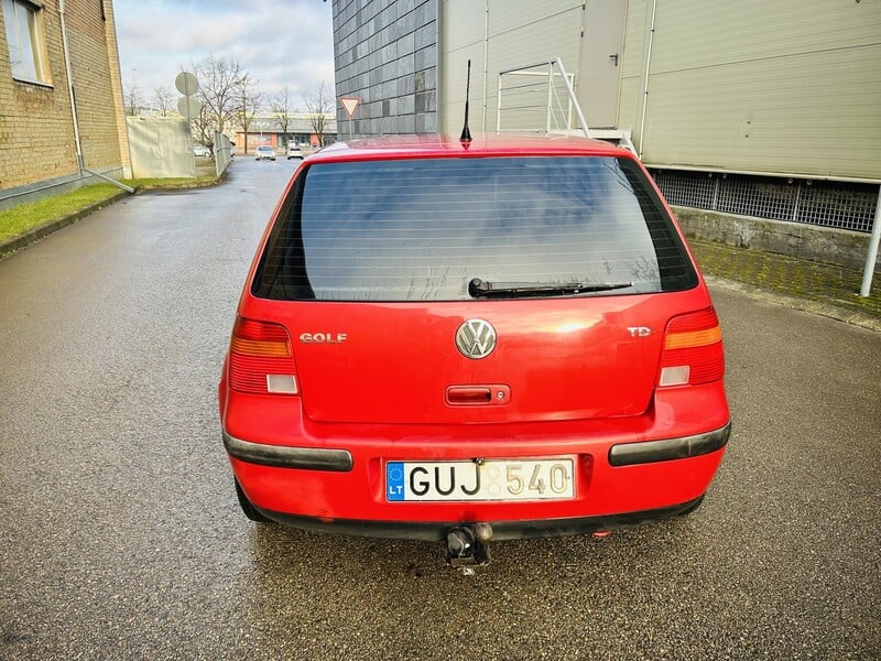 Photo 5 - Volkswagen Golf TDI 2000 y