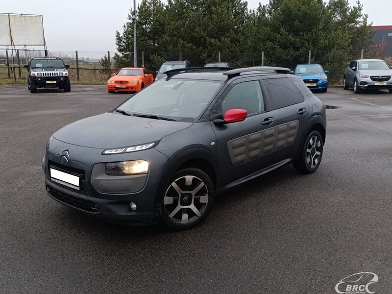 Фотография 1 - Citroen C4 Cactus 1.6 HDi Automatas 2016 г