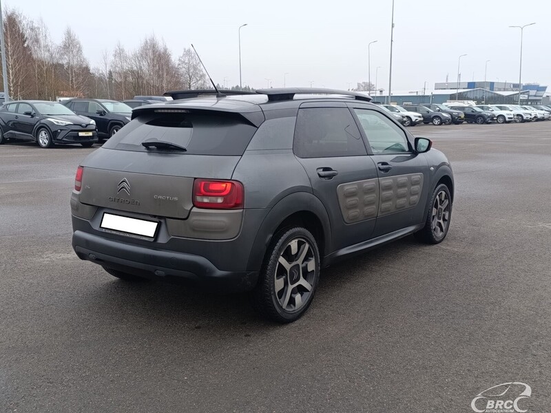 Фотография 2 - Citroen C4 Cactus 1.6 HDi Automatas 2016 г