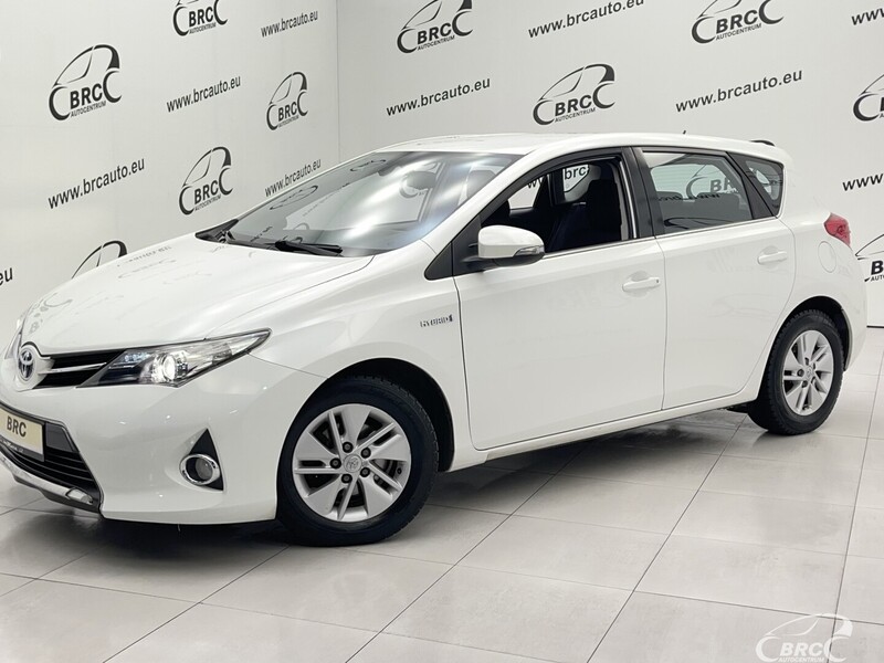 Nuotrauka 1 - Toyota Auris 1.8 Hybrid Automatas 2013 m