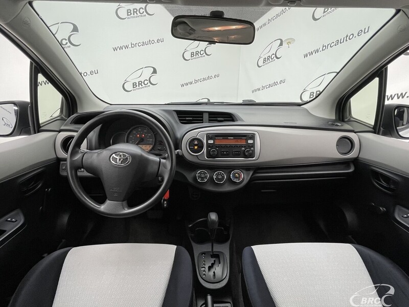 Nuotrauka 3 - Toyota Yaris 1.5 VVT-i Automatas 2012 m