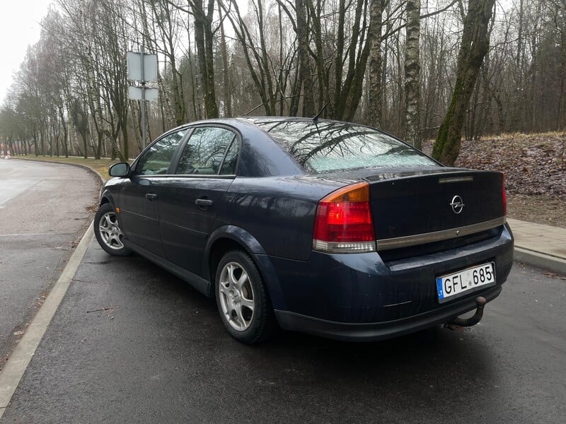 Фотография 2 - Opel Vectra 2003 г Седан