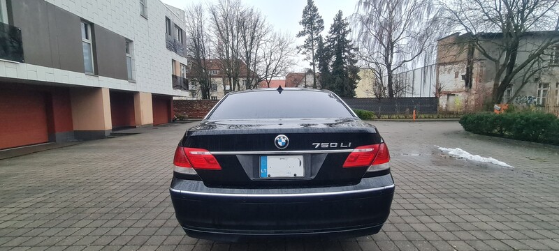 Nuotrauka 12 - Bmw 750 2006 m Sedanas