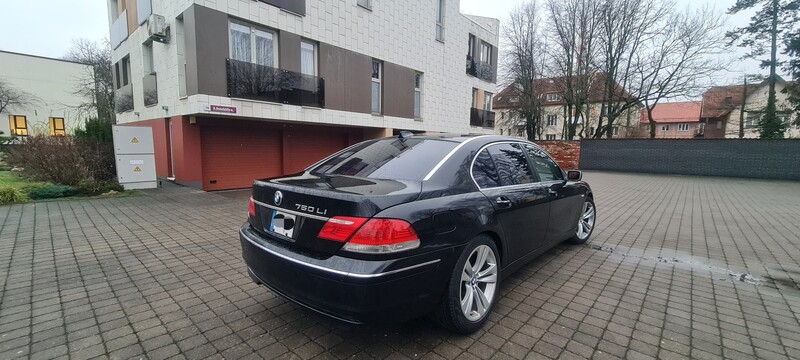 Nuotrauka 3 - Bmw 750 2006 m Sedanas