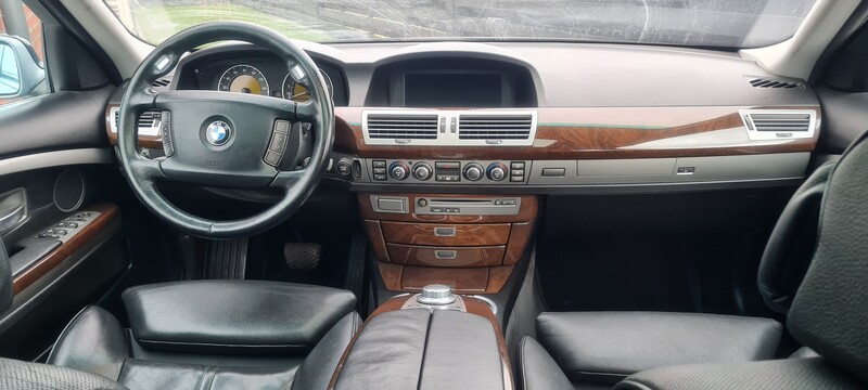 Nuotrauka 16 - Bmw 750 2006 m Sedanas