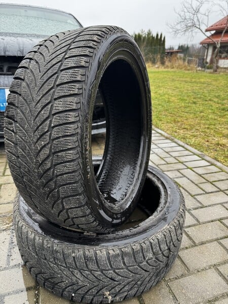 Photo 1 - Goodyear UltraGrip Ice2 R18 winter tyres passanger car