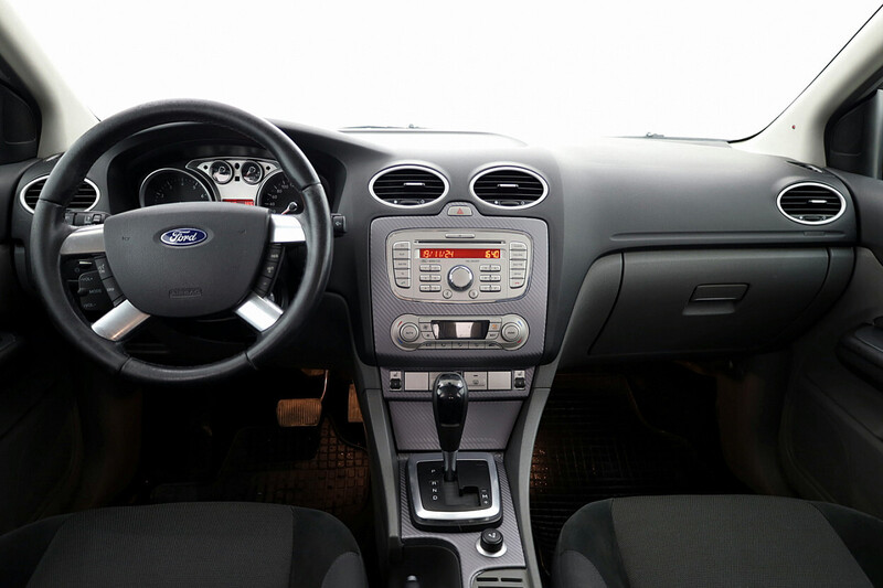 Photo 5 - Ford Focus 2008 y Wagon