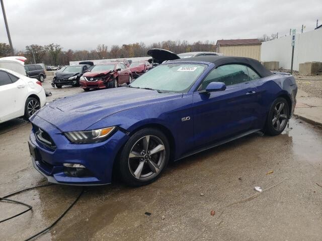 Photo 1 - Ford Mustang 2015 y Convertible