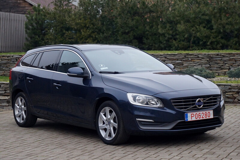 Фотография 2 - Volvo V60 2014 г Универсал