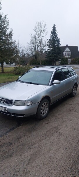 Photo 1 - Audi A4 1996 y Wagon