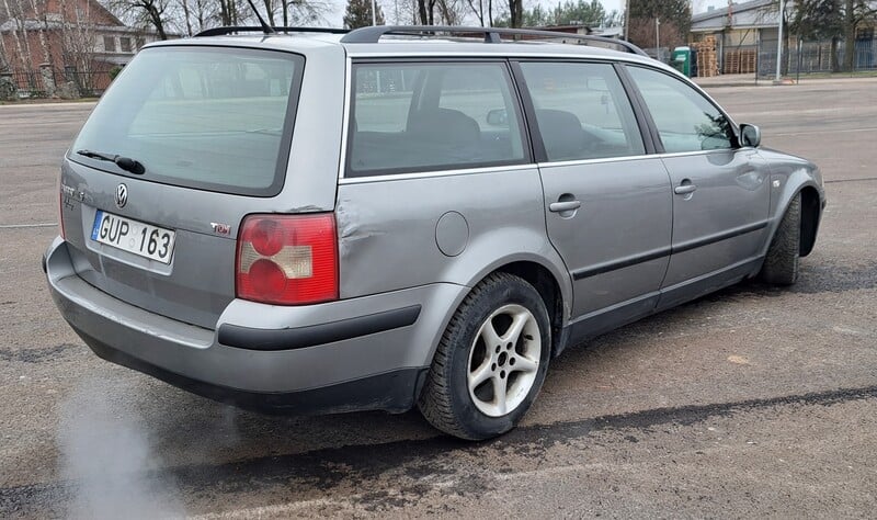 Photo 6 - Volkswagen Passat 2002 y Wagon