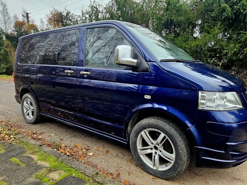 Photo 6 - Volkswagen Caravelle 2004 y Minibus