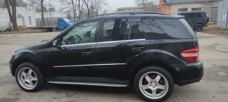 Photo 2 - Mercedes-Benz ML 320 2007 y Off-road / Crossover