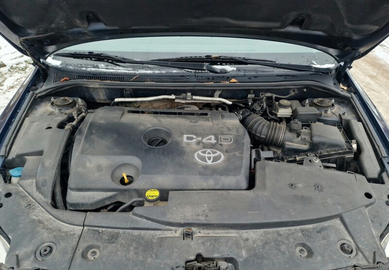 Photo 5 - Toyota Avensis 2007 y parts