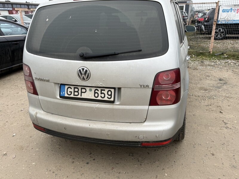 Фотография 6 - Volkswagen Touran TDI 2007 г