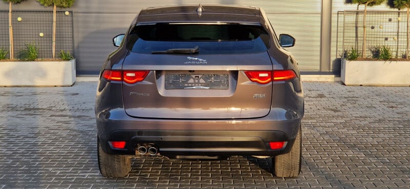 Photo 4 - Jaguar F-Pace 2016 y Off-road / Crossover