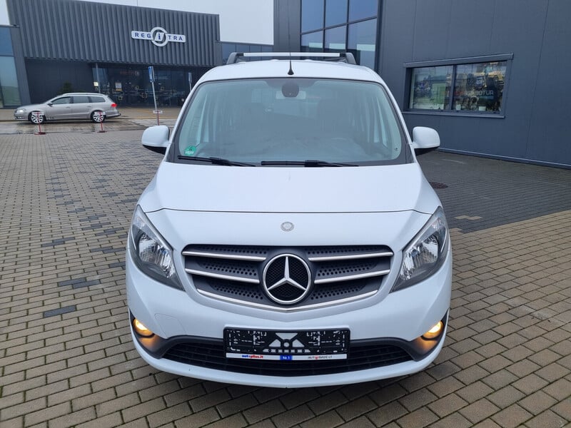 Photo 13 - Mercedes-Benz 2014 y Van