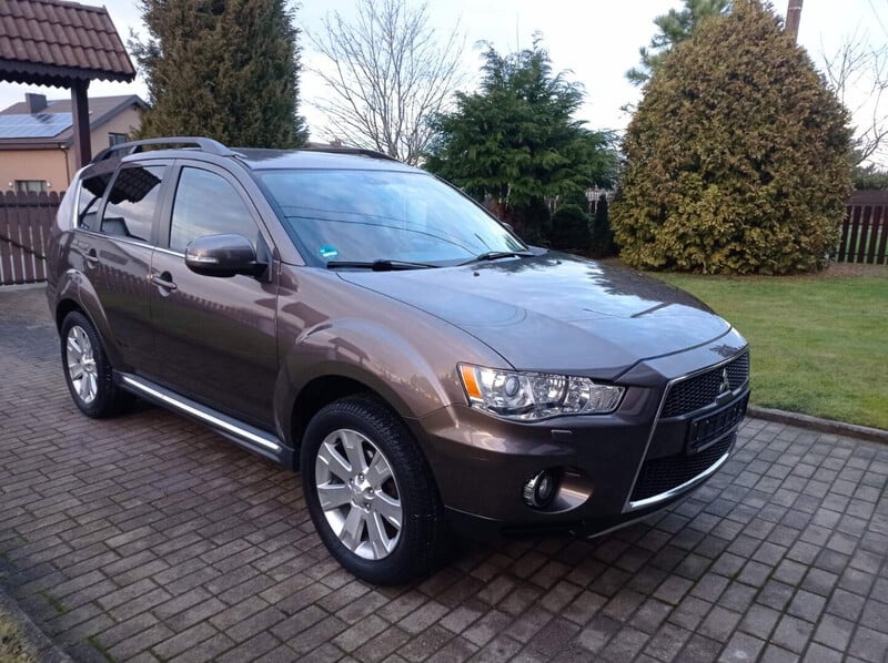 Photo 1 - Mitsubishi Outlander 2012 y Off-road / Crossover