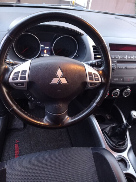 Photo 12 - Mitsubishi Outlander 2012 y Off-road / Crossover