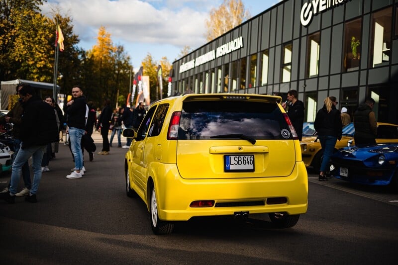 Photo 9 - Suzuki Ignis HT81 2004 y