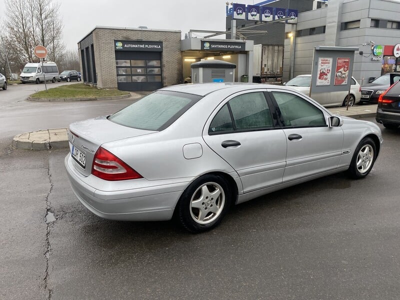 Фотография 2 - Mercedes-Benz C 180 2003 г Седан