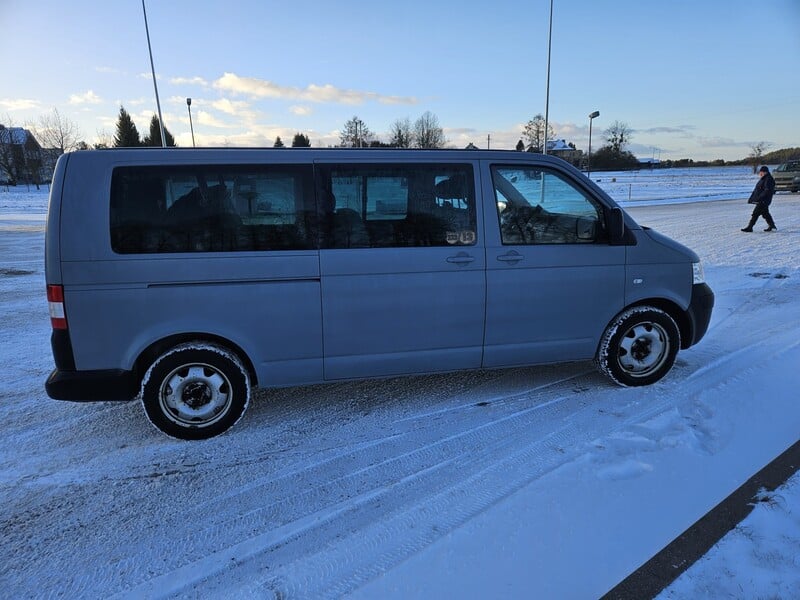 Nuotrauka 17 - Volkswagen Caravelle 2007 m Vienatūris