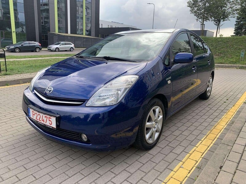 Nuotrauka 1 - Toyota Prius 2008 m Hečbekas