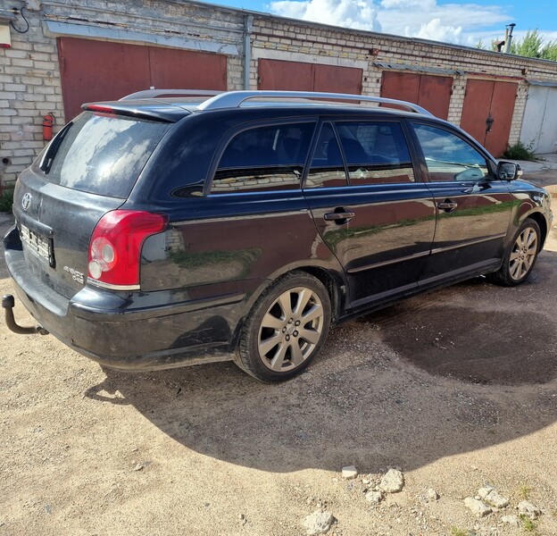 Фотография 4 - Toyota Avensis 2008 г запчясти