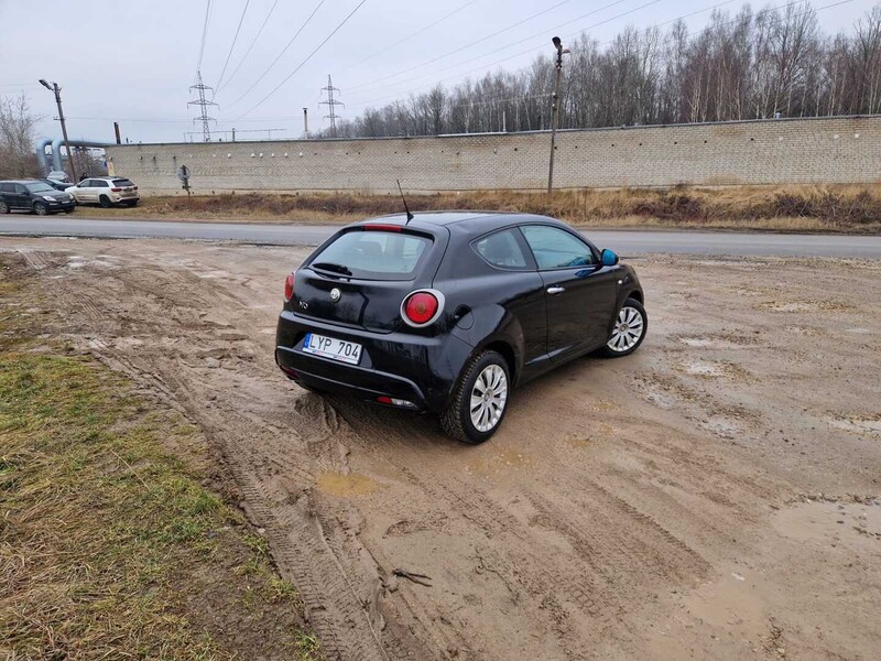 Photo 2 - Alfa Romeo Mito 2010 y Hatchback