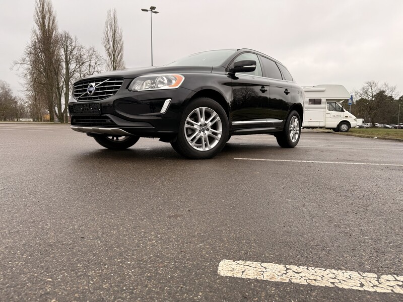 Фотография 1 - Volvo XC60 2016 г Внедорожник / Кроссовер