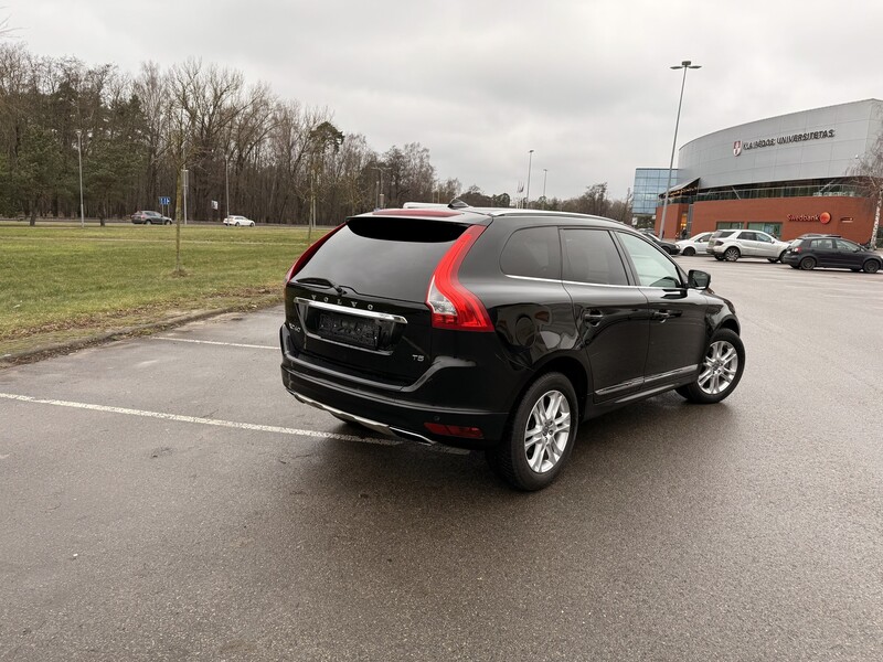 Фотография 6 - Volvo XC60 2016 г Внедорожник / Кроссовер