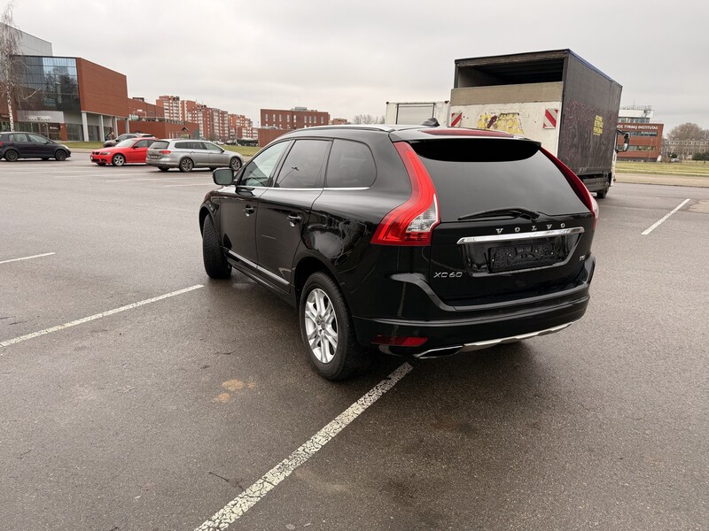 Фотография 8 - Volvo XC60 2016 г Внедорожник / Кроссовер