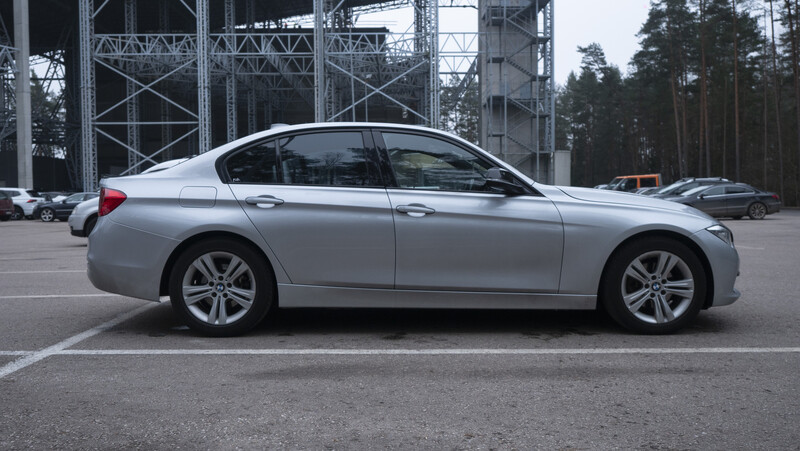 Nuotrauka 5 - Bmw 328 2013 m Sedanas