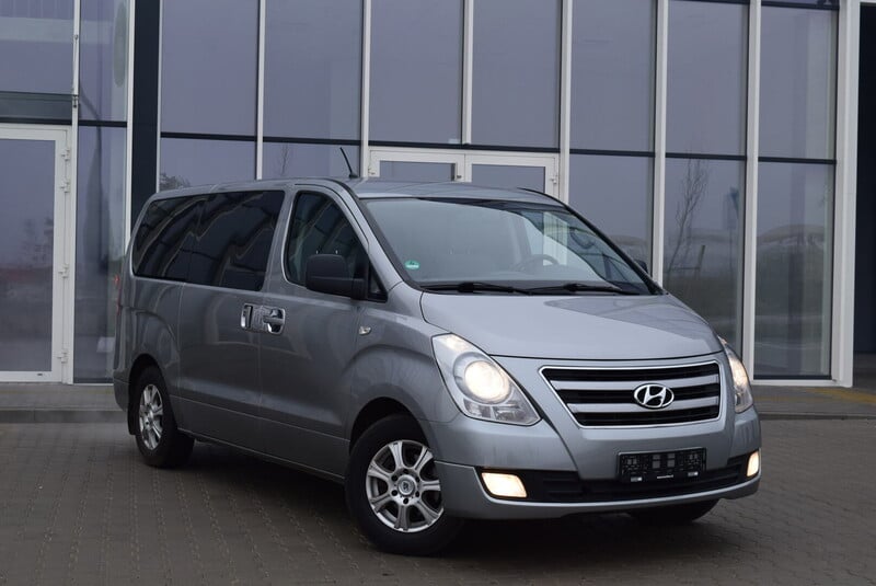 Photo 1 - Hyundai H-1 2015 y Van