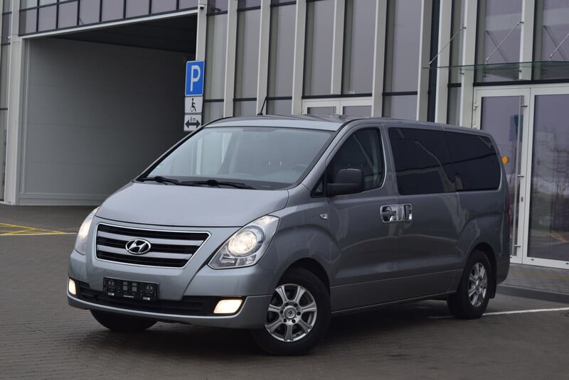 Photo 3 - Hyundai H-1 2015 y Van