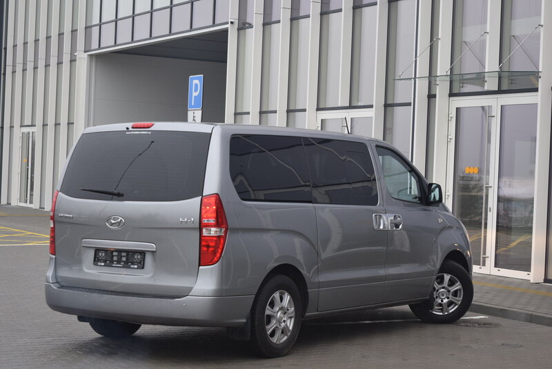 Photo 4 - Hyundai H-1 2015 y Van