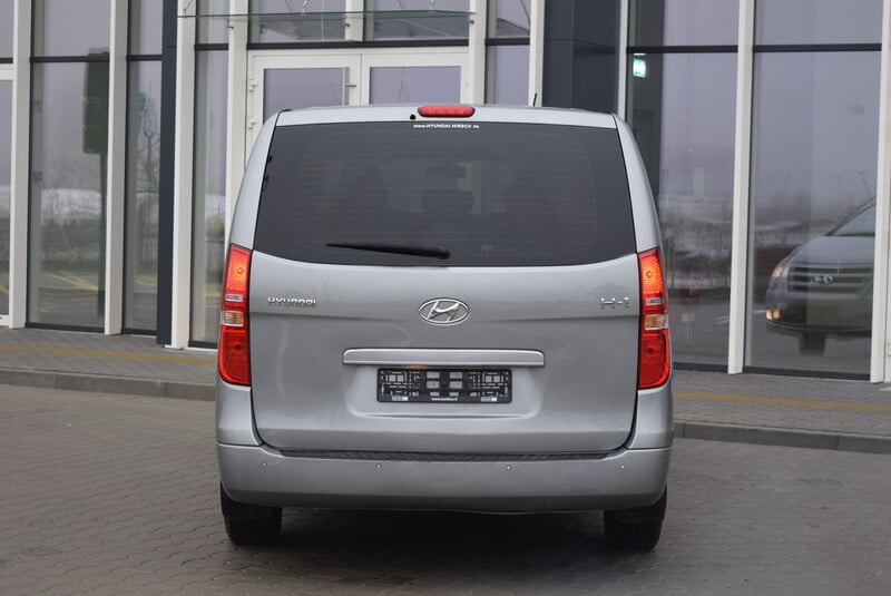 Photo 5 - Hyundai H-1 2015 y Van