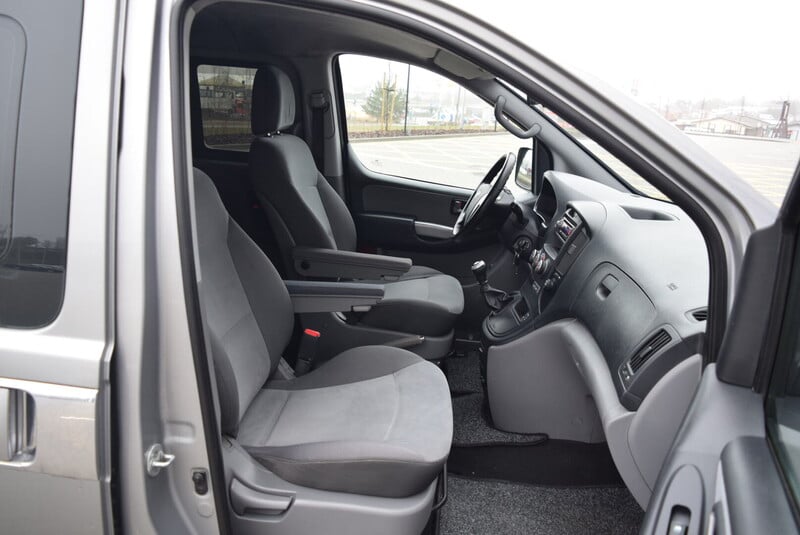 Photo 9 - Hyundai H-1 2015 y Van