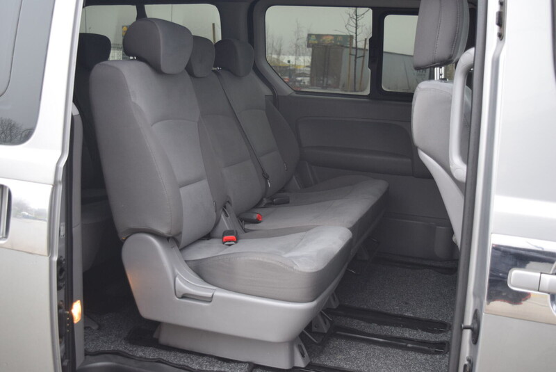 Photo 10 - Hyundai H-1 2015 y Van