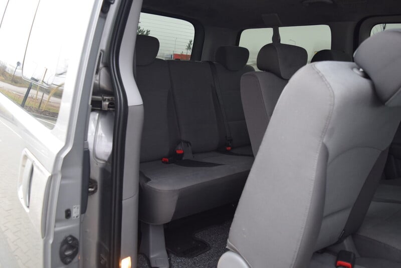 Photo 11 - Hyundai H-1 2015 y Van