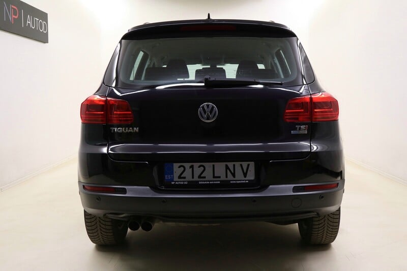 Photo 4 - Volkswagen Tiguan 2011 y Off-road / Crossover