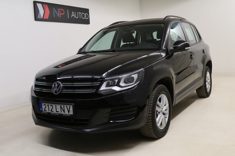 Photo 1 - Volkswagen Tiguan 2011 y Off-road / Crossover