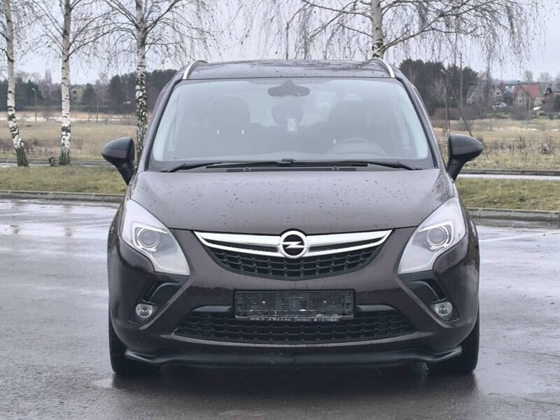 Photo 2 - Opel Zafira Tourer 2012 y Van