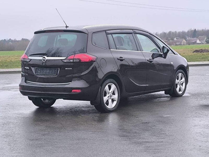 Photo 5 - Opel Zafira Tourer 2012 y Van