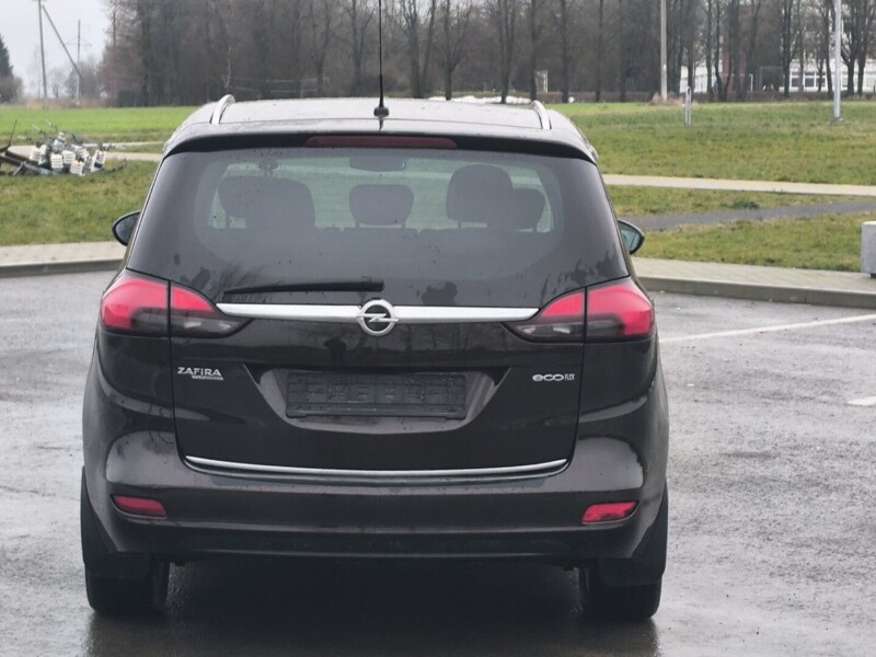 Photo 6 - Opel Zafira Tourer 2012 y Van