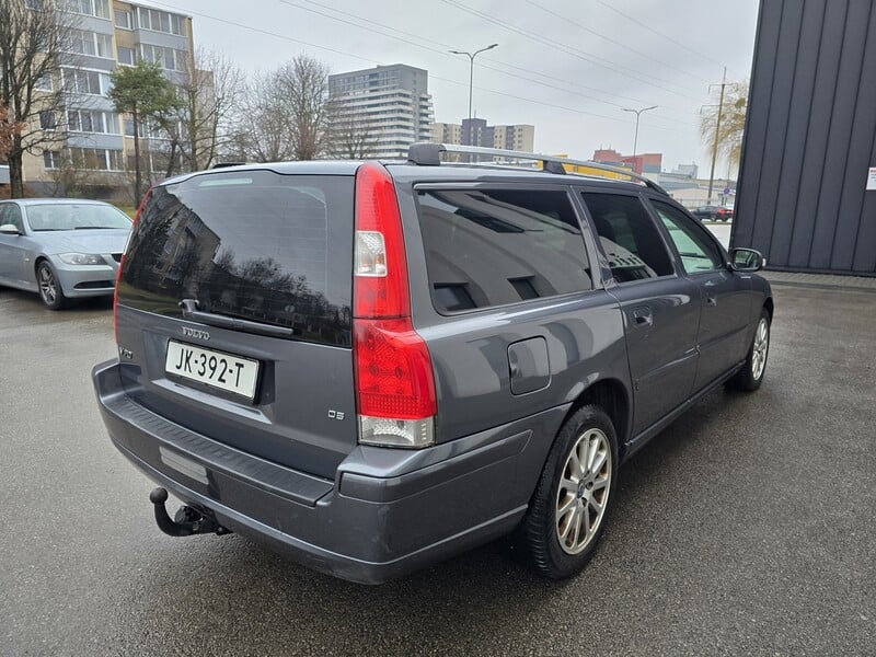 Фотография 8 - Volvo V70 2008 г Универсал