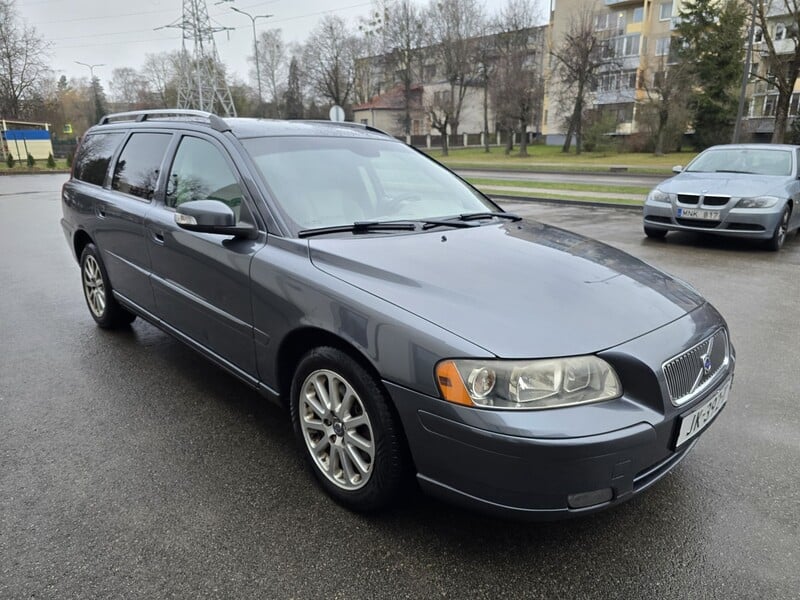 Фотография 10 - Volvo V70 2008 г Универсал