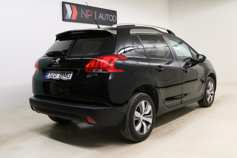 Photo 3 - Peugeot 2008 2014 y Off-road / Crossover