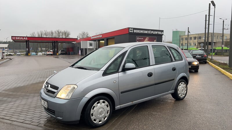 Photo 4 - Opel Meriva 2004 y Hatchback