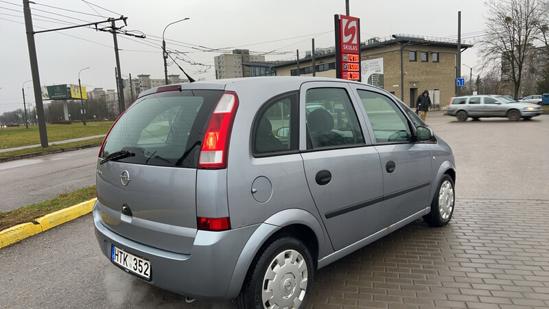 Photo 5 - Opel Meriva 2004 y Hatchback